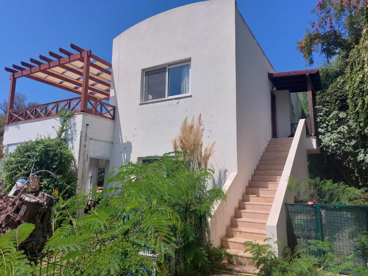 Ibak Apartments Gumusluk Exterior photo