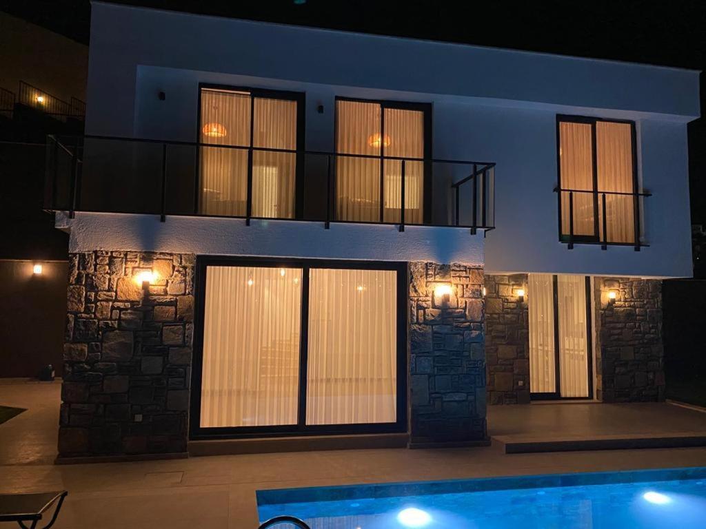 Ibak Apartments Gumusluk Exterior photo
