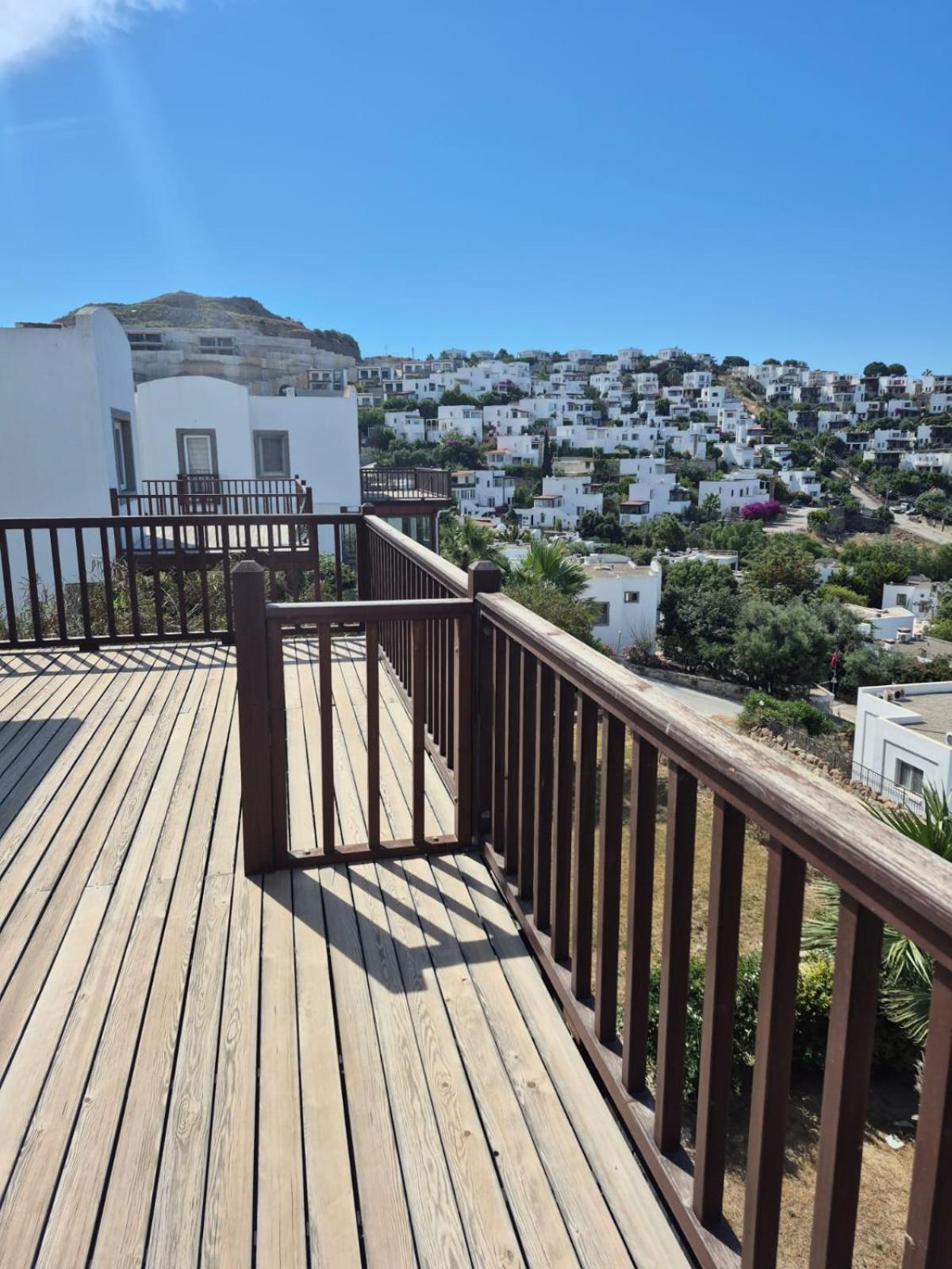 Ibak Apartments Gumusluk Exterior photo
